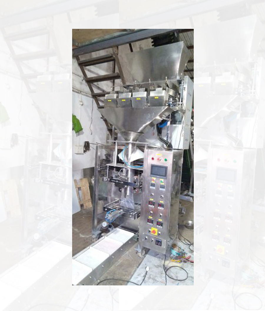 Fryums Pouch Packing Machine